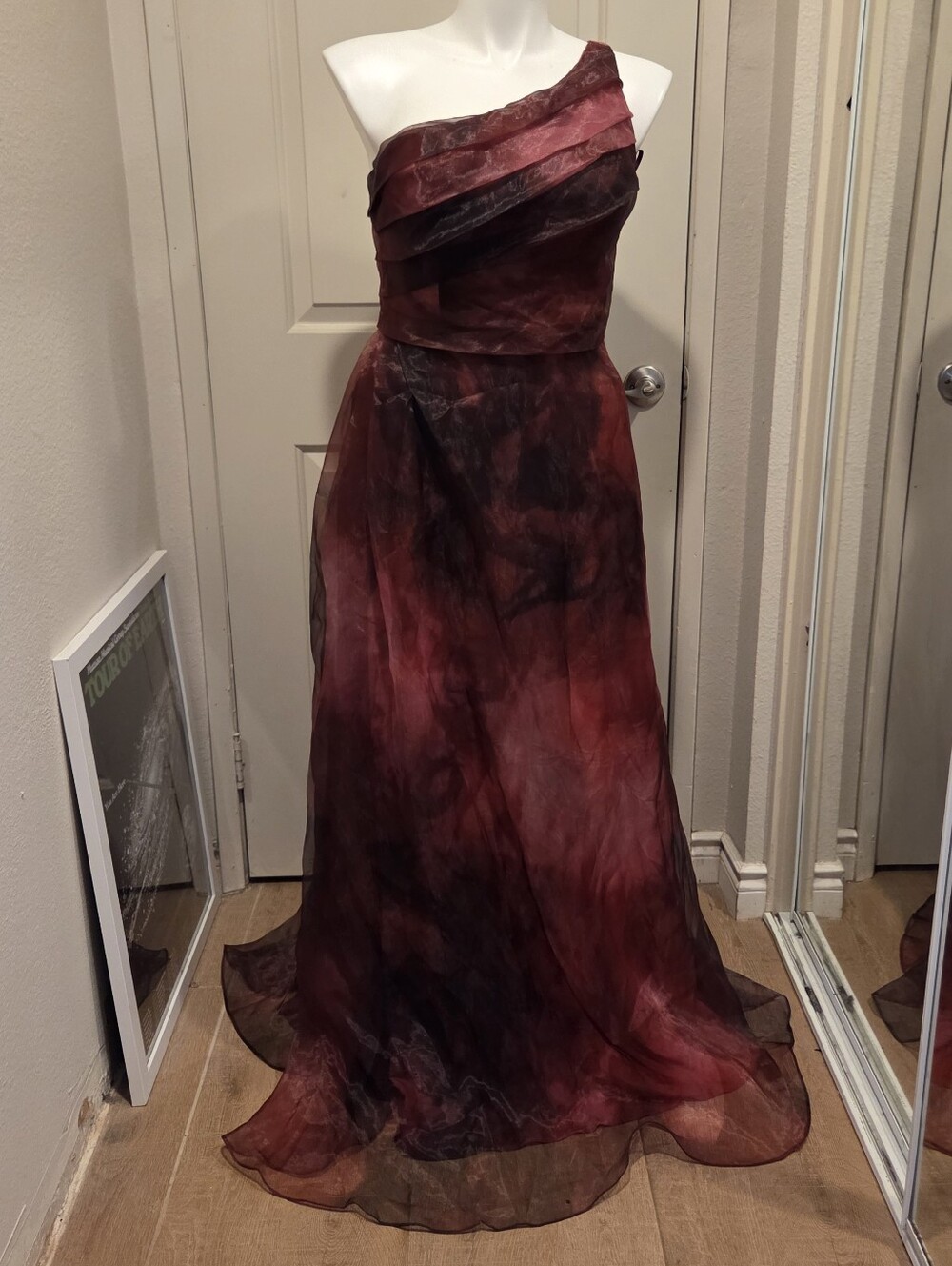 Women's One-Shoulder A-line Organza Gown, Timeless Evening Dress